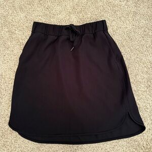 Lululemon Black Elastic Waist Skirt